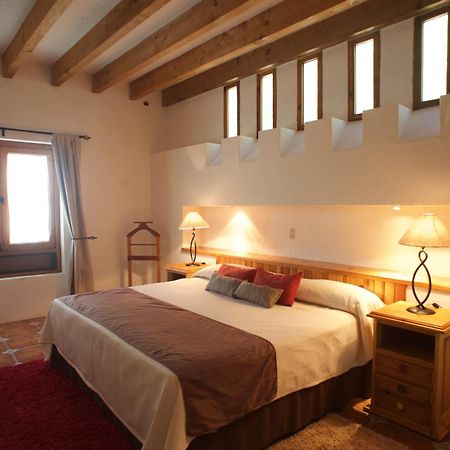 La Casona De Los Colibries El Pueblito  Room photo